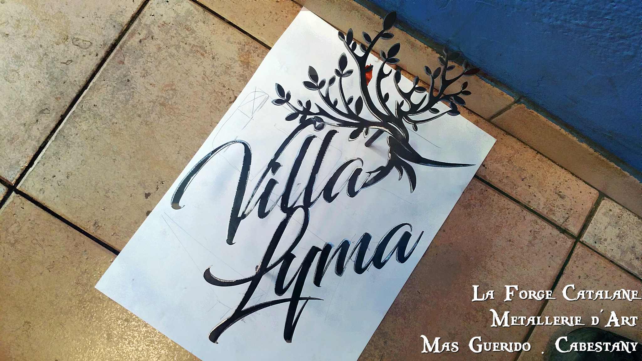 decoupe nom maison laser forge catalane.jpg